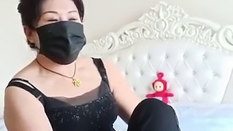 Mature Asian Woman Craving Sex