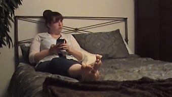 Teen Step Daughter Gets Step Orgasm Instruction From Step Mother With Small Tits