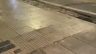 En Mi Noche Inicial Como Trabajadora Sexual, Me Involucro En Un Coito Sin Protección Al Aire Libre